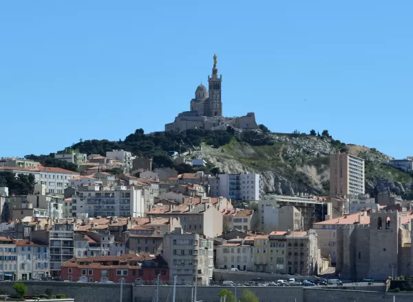 Marseille. la coline de Notre-Dame de la Garde. 